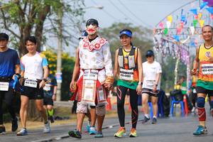 BIB: 4241, 193, 17775, 48162
                            <button type="button" onclick="openModal(9921095)" class="btn btn-primary btn-sm float-right btn-popup" data-toggle="modal" data-target=".modal-high-quality">
                        <i class="fas fa-shopping-cart"></i> Add to Cart
                    </button>
                                            <button type="button" onclick="isThisMe(9921095, true)" class="btn btn-success btn-sm float-right btn-popup btn-isme hidden" data-toggle="tooltip" data-placement="bottom" title="นี่คือรูปของคุณใช่ไหม คลิกที่นี่เพื่อเอาเข้าอัลบั้ม">
                        <i class="fas fa-plus"></i> Add to album
                    </button>
                    <button type="button" onclick="isThisMe(9921095, false)" class="btn btn-warning btn-sm float-right btn-popup btn-isnotme hidden">
                        <i class="fas fa-ban"></i> Remove from album
                    </button>